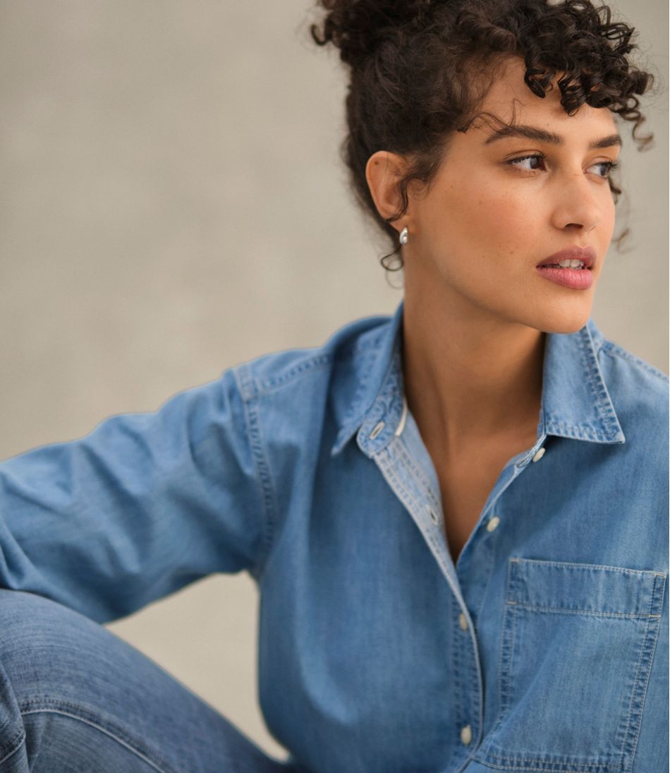 L.L.Bean Women's Denim Boyfriend Shirt CLOTHING