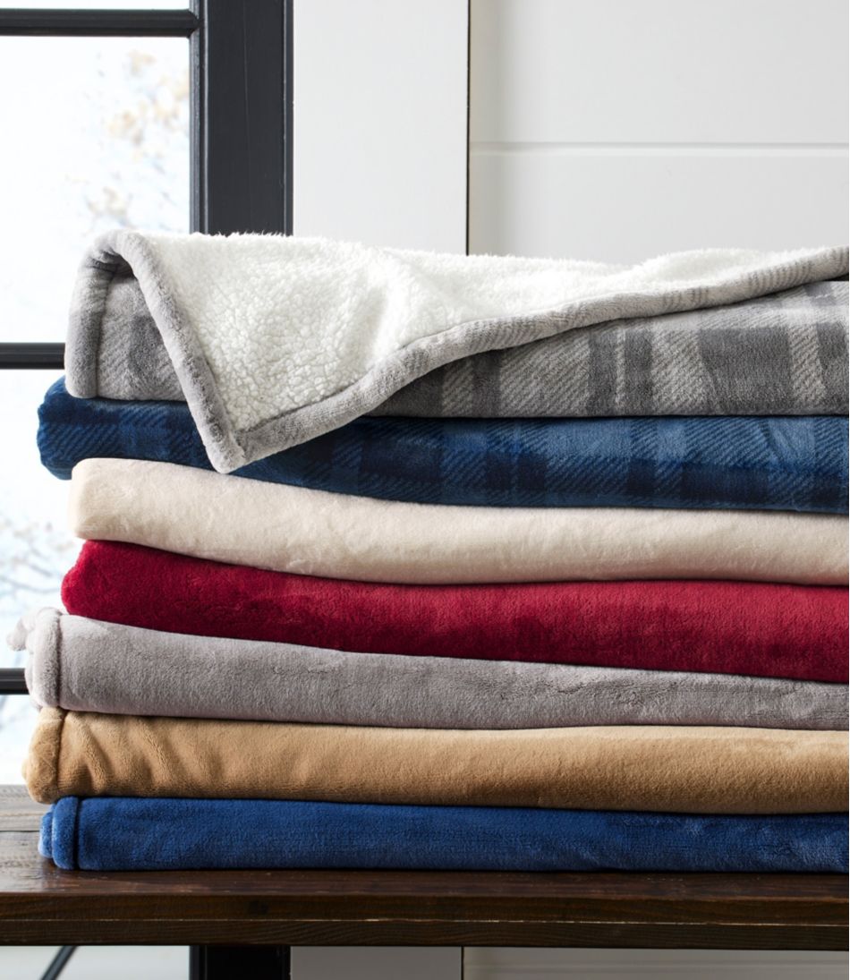 L.L.Bean Wicked Plush Sherpa Throw HOME GOODS