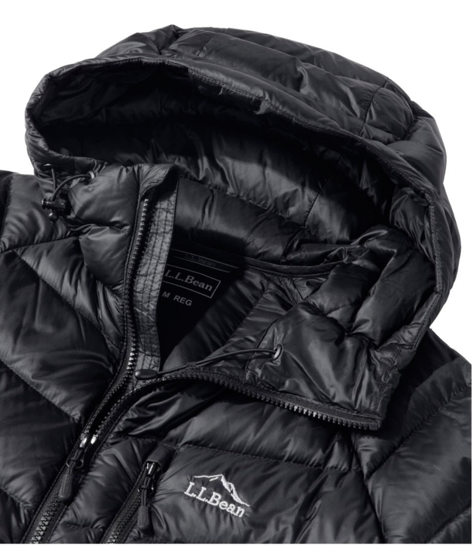 L.L.Bean Men's Ultralight 850 Down Hooded Jacket OUTERWEAR