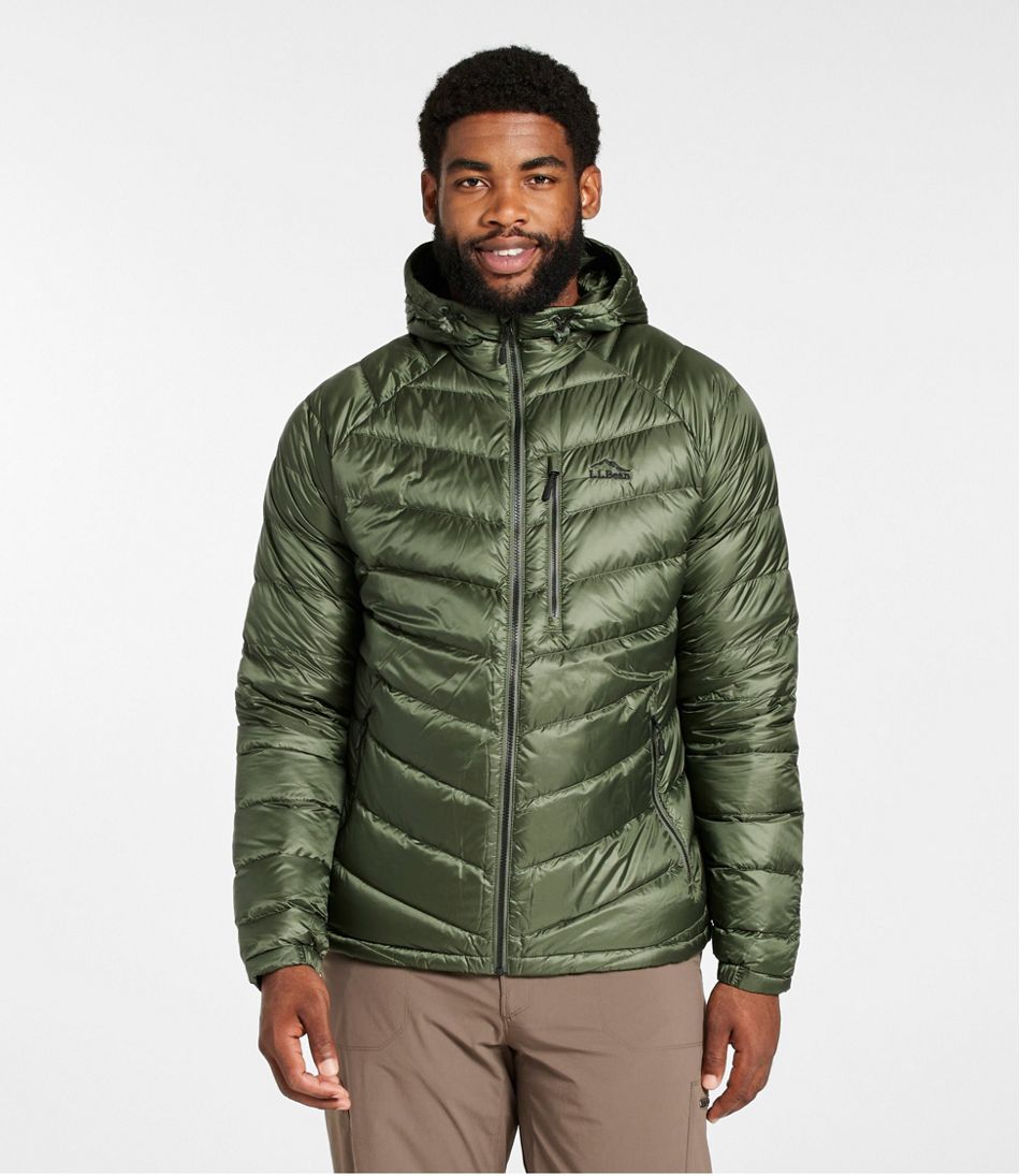 L.L.Bean Men's Ultralight 850 Down Hooded Jacket OUTERWEAR