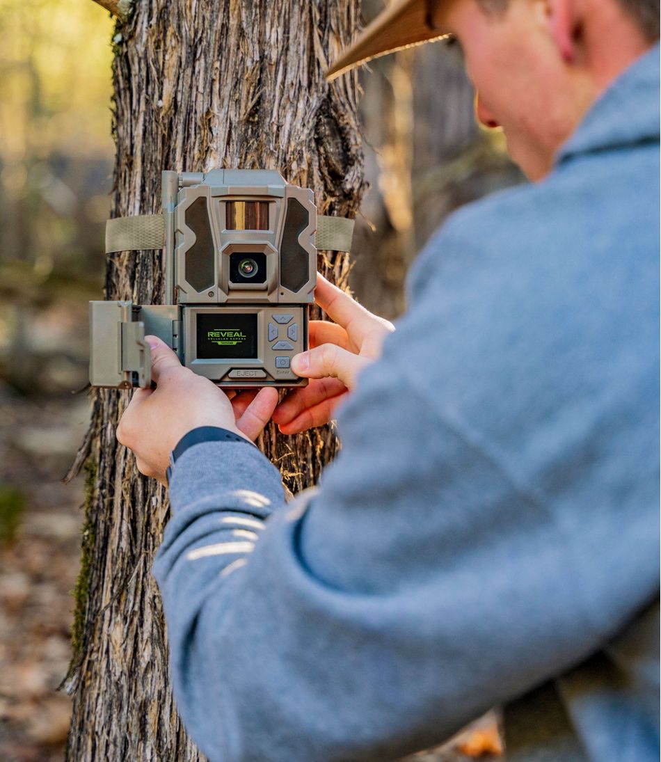 L.L.Bean Tactacam Reveal X-Pro 3.0 Cellular Trail Camera OUTDOOR EQUIPMENT