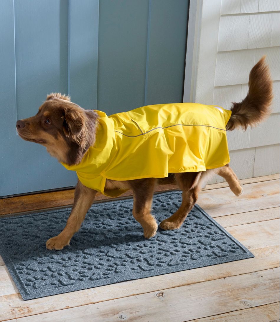 L.L.Bean Recycled Waterhog Dog Mat, Scattered Paws OUTDOOR EQUIPMENT|HOME GOODS