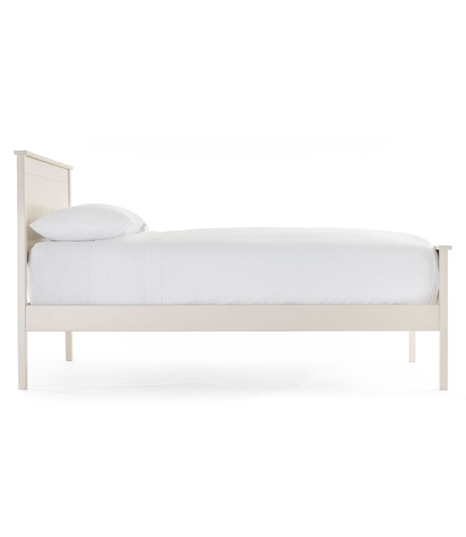 L.L.Bean Wooden Cottage Bed HOME GOODS