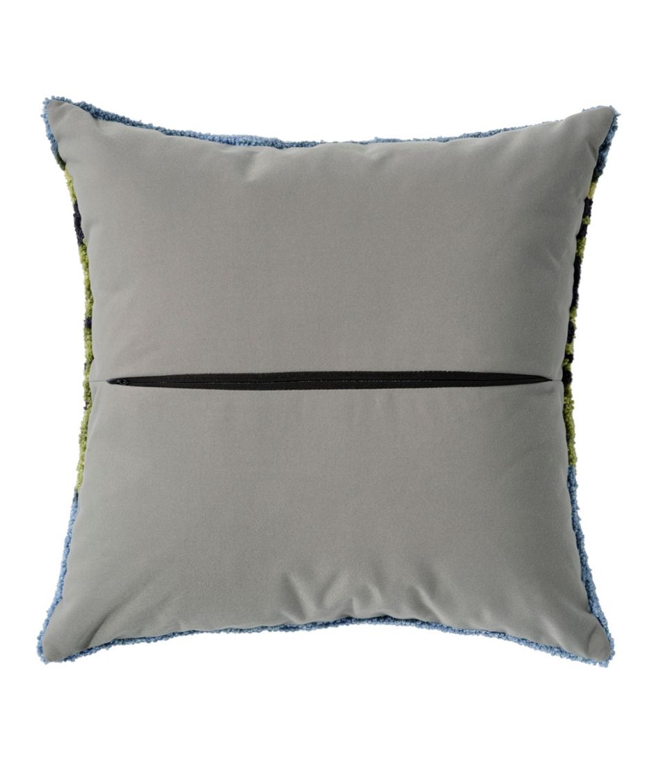 L.L.Bean Indoor/Outdoor Hooked Pillow, Lakeside Mountain Scene HOME GOODS