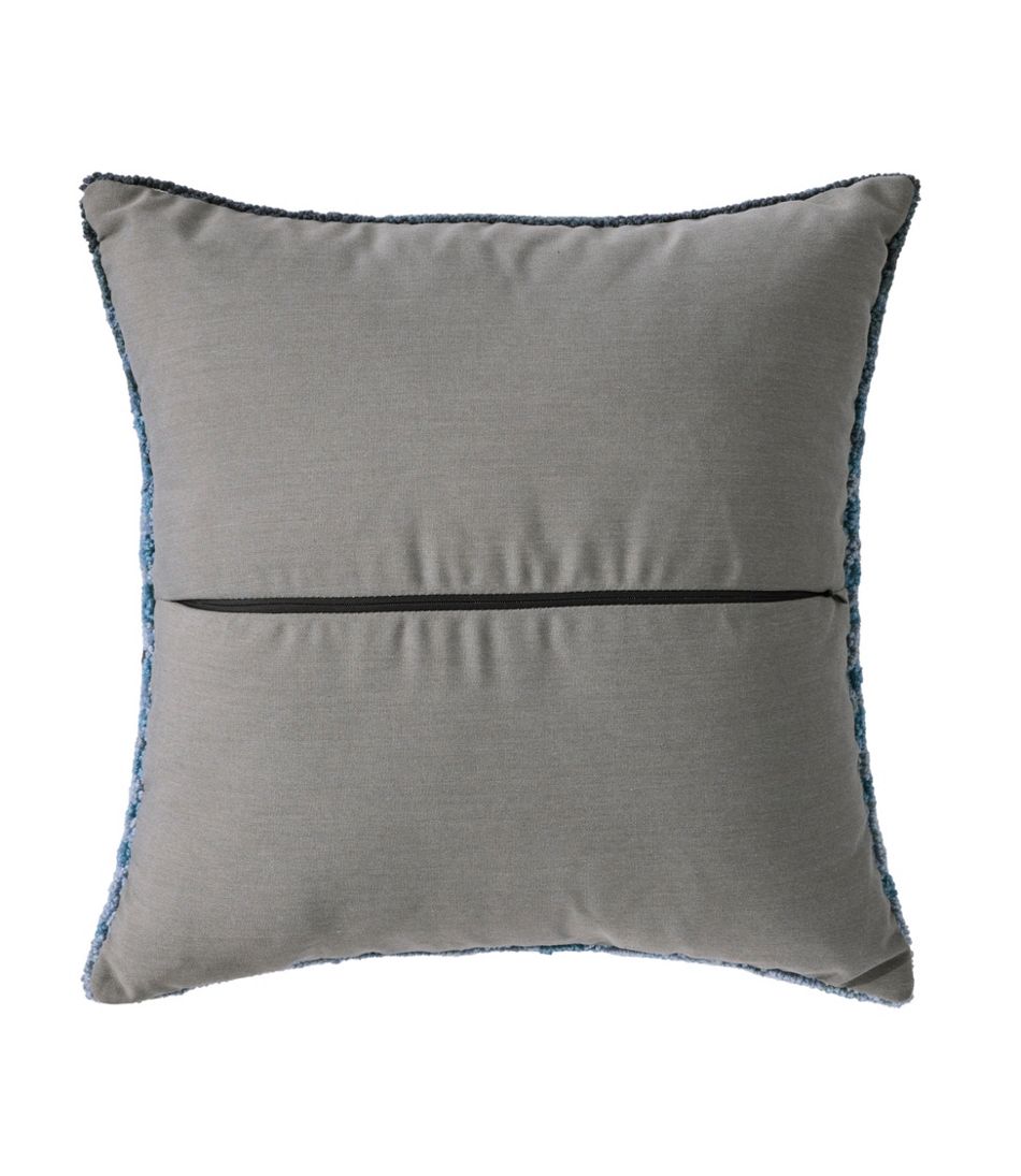 L.L.Bean Indoor/Outdoor Hooked Pillow, 18x18 Whale HOME GOODS