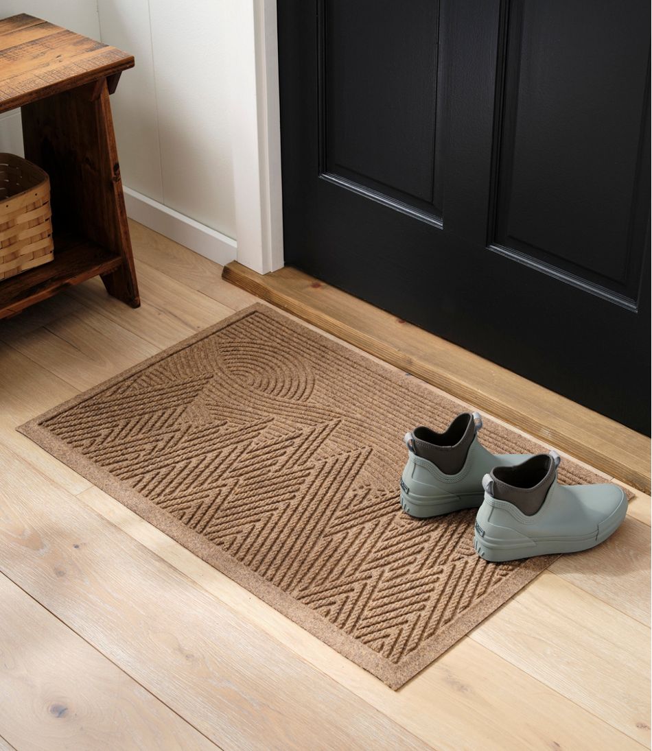L.L.Bean Everyspace Recycled Waterhog Doormat, Mountain Scene HOME GOODS