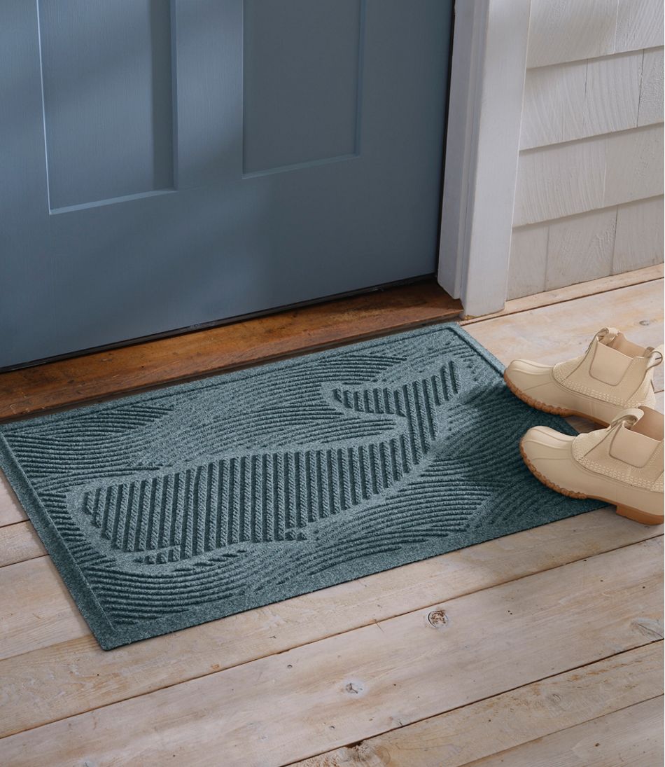 L.L.Bean Everyspace Recycled Waterhog Doormat, Swimming Whale HOME GOODS