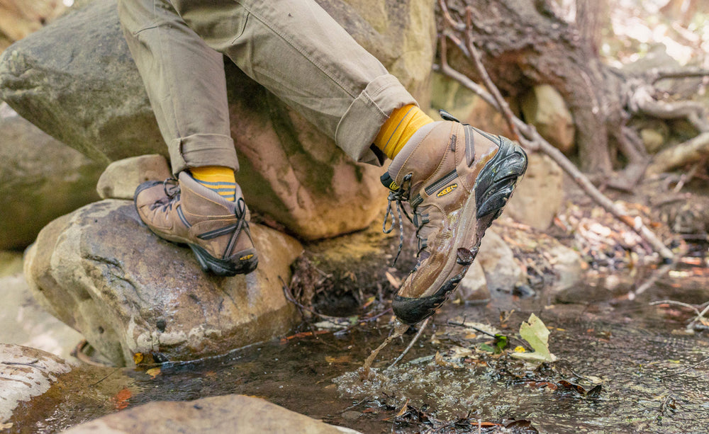 Men's Targhee II Mid Waterproof Hiking Boots Shitake/Brindle / Keen / Shitake/Brindle