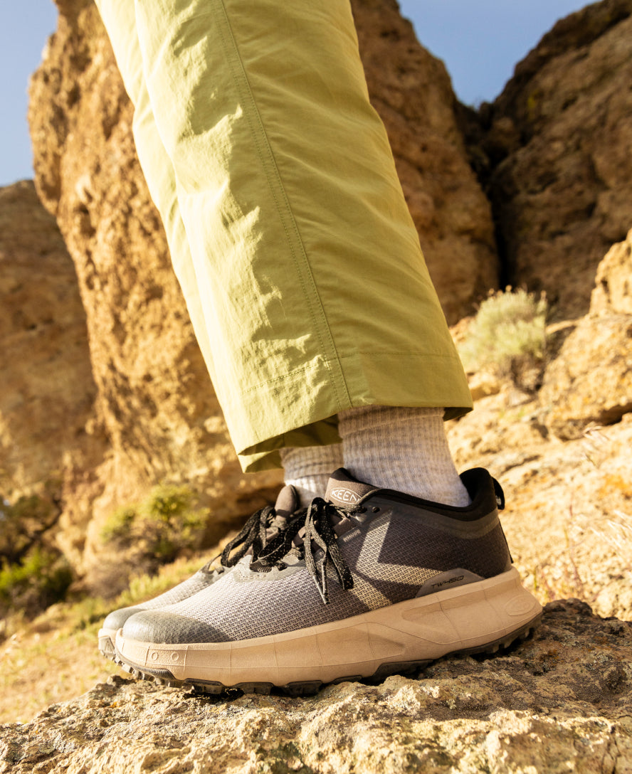 Men's 450 Dirt Waterproof Hiking Shoe Lemon Curry/Black / Keen / Lemon Curry/Black