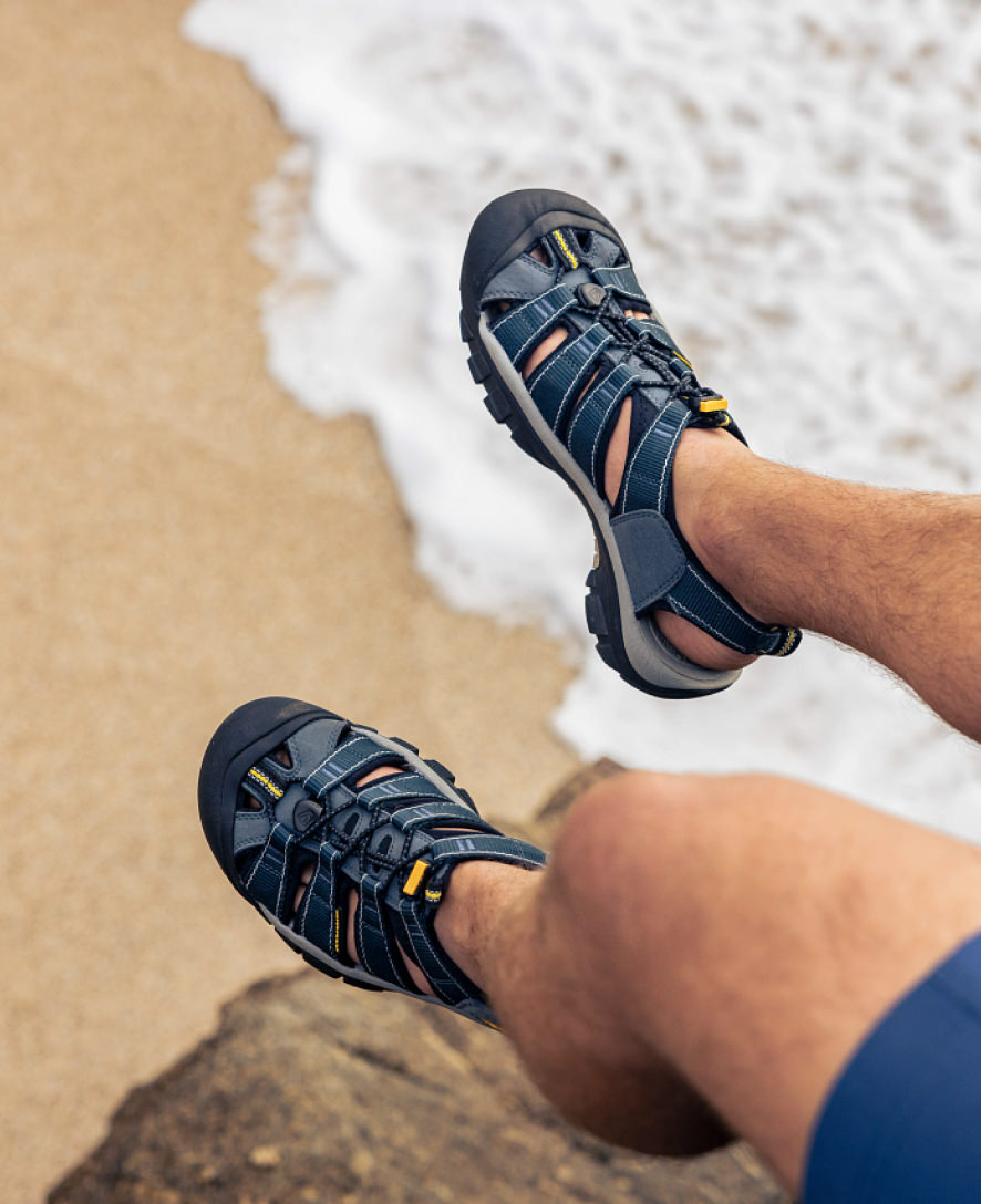 Men's Newport H2 Sandal Monochrome/Khaki / Keen / Monochrome/Khaki