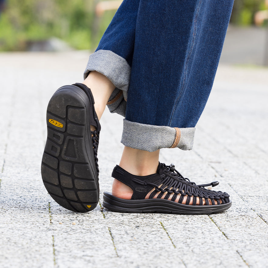 Women's UNEEK Sneaker Black/Black / Keen / Black/Black